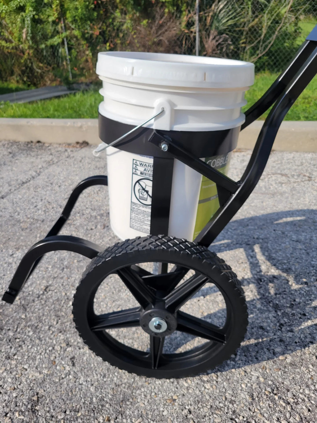 MonsterWash Sealer Pail Sprayer Cart – view 2